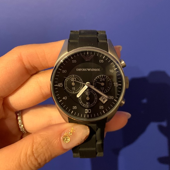 Emporio Armani Watch - Picture 2 of 5